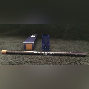 Dragun Beauty Lip Job Liner + Lip Pencil Sharpener in 2.0 CC 0.05 Oz NIB